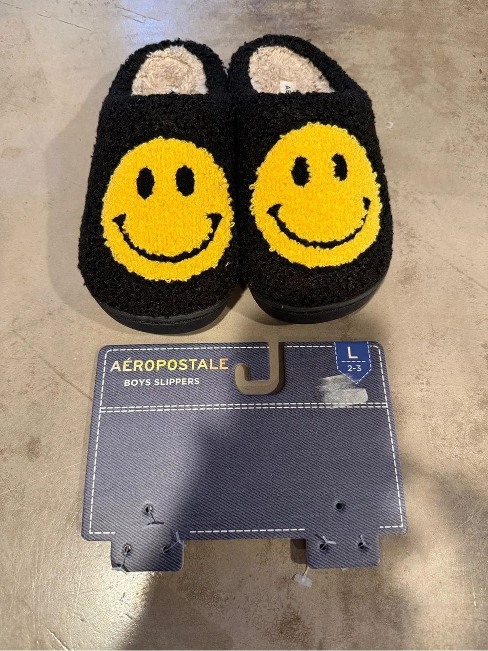 Aeropostale Kids Black Slippers with Yellow Smiley Face